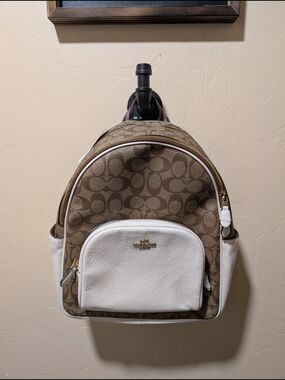 NWT coach Signature Canvas Brown Tan and White/Cream Leather Backpack